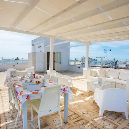 Regina Terrace By Thepuglia * Torre Lapillo