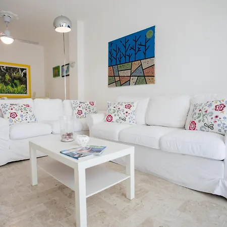 Regina Terrace * Торре-Лапилло