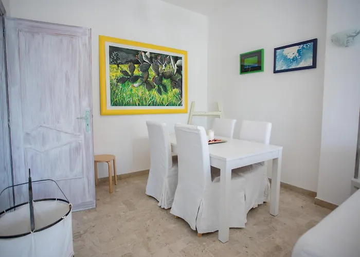 Regina Terrace 公寓