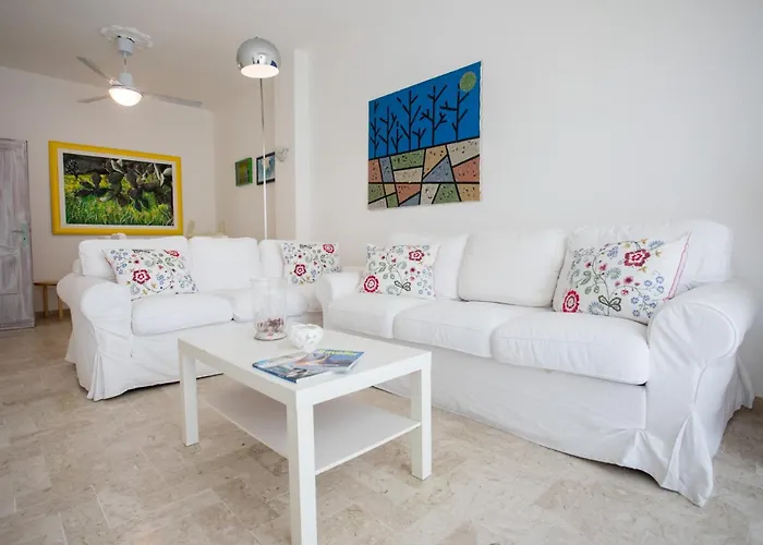 Regina Terrace * Torre Lapillo