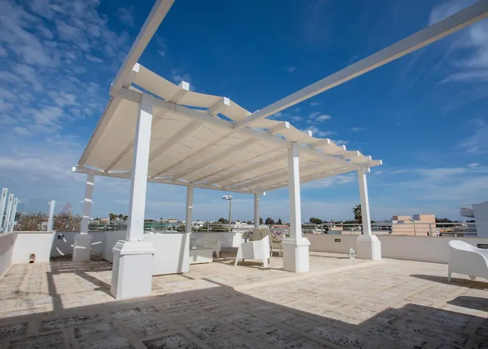 Regina Terrace 公寓